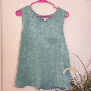 Women's Sleeveless Top